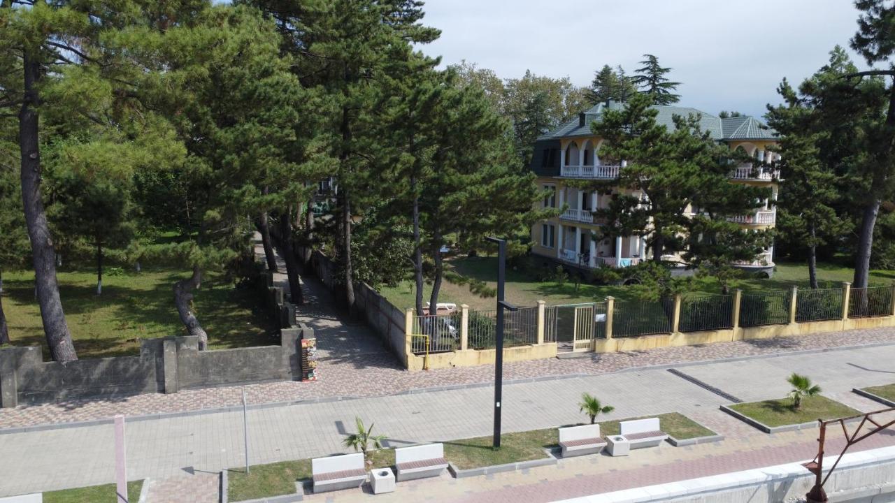 Marshal Resort Kobuleti ภายนอก รูปภาพ